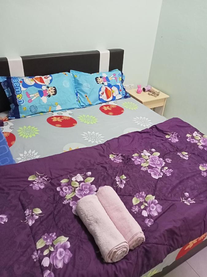 Holiday Home Bagan Lalang 5 Aircon Kampung Bagan Lalang Eksteriør billede