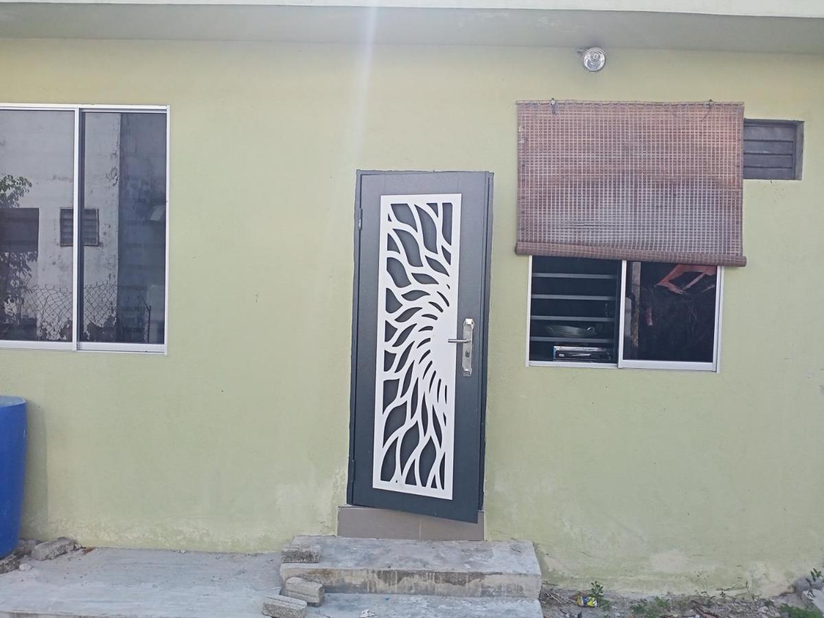 Holiday Home Bagan Lalang 5 Aircon Kampung Bagan Lalang Eksteriør billede